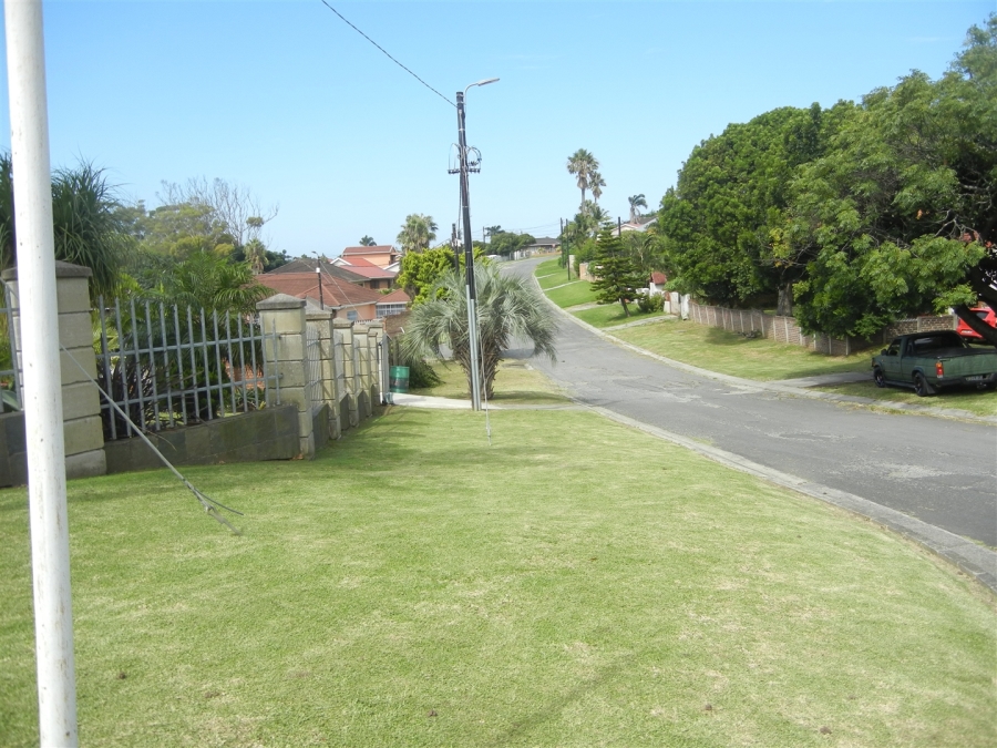 4 Bedroom Property for Sale in Greenfields Eastern Cape